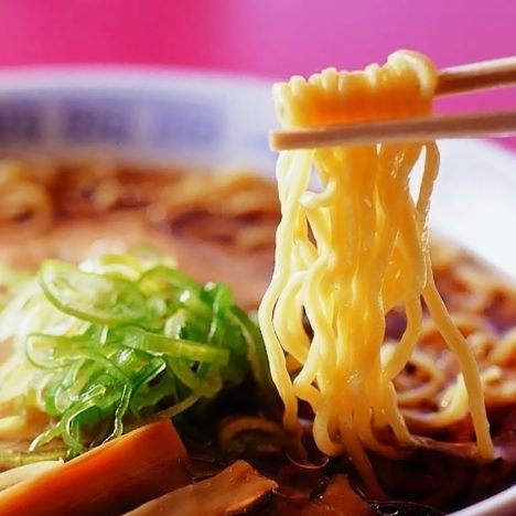 北海道産小麦とラーメンの おいしさを世界へ。