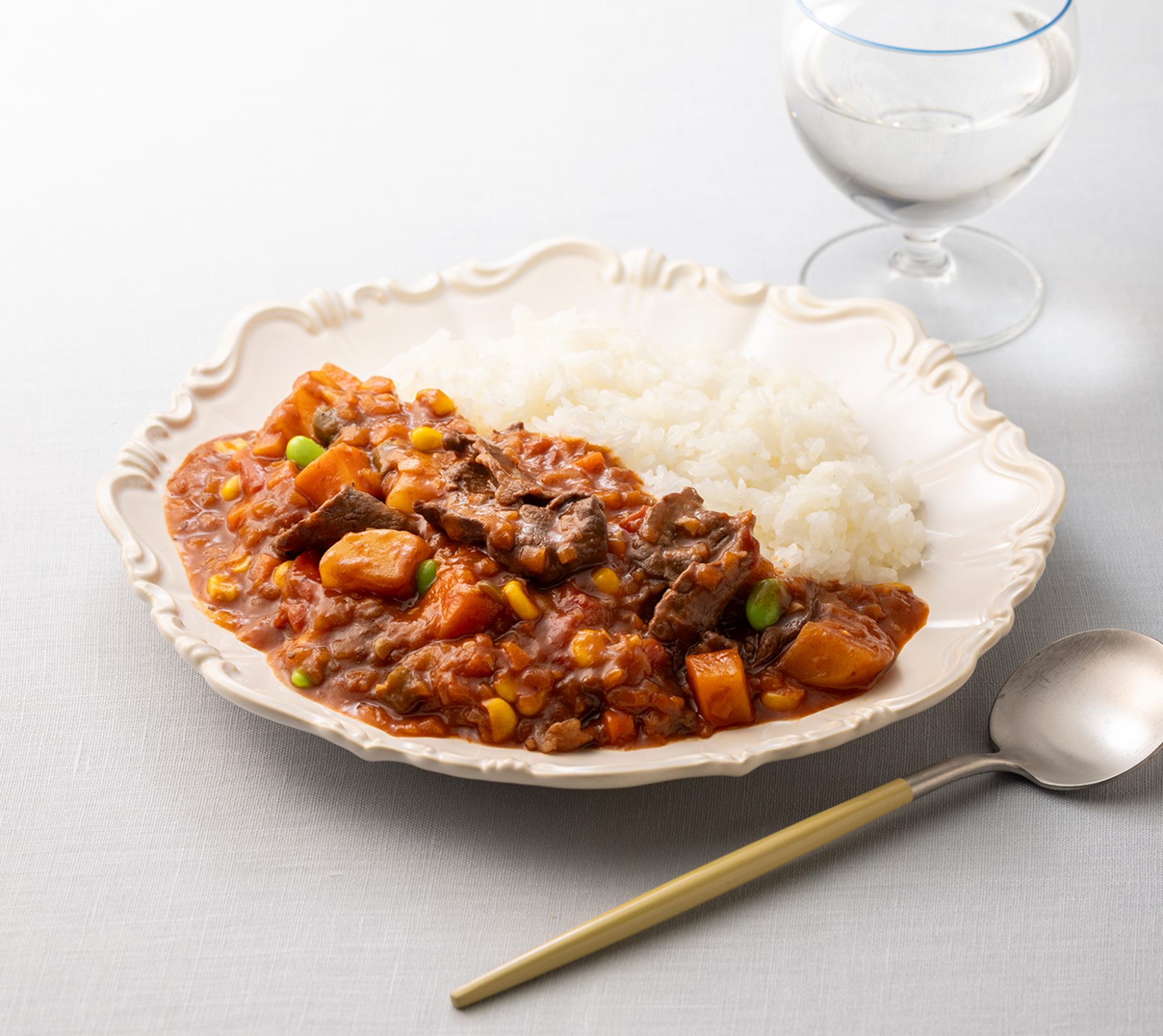 北海道野菜たっぷりのハヤシライス 3種類の冷凍食品を使って本格仕上げ