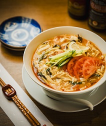 トマトサンラータンメン
