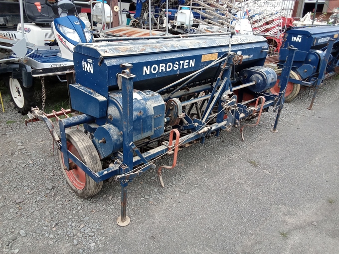【中古】 なぜ使われる農薬 食と農の現実を追う/河北新報社/河北新報社 🚜トラクタの時間の合わせ方🕒 ⚡バッテリ⚡の取り外しなどで