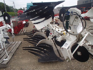 リバーシブルプラウ