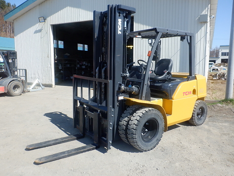 フォークリフト