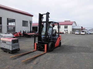 フォークリフト