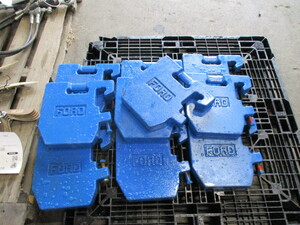 フロントウエイト