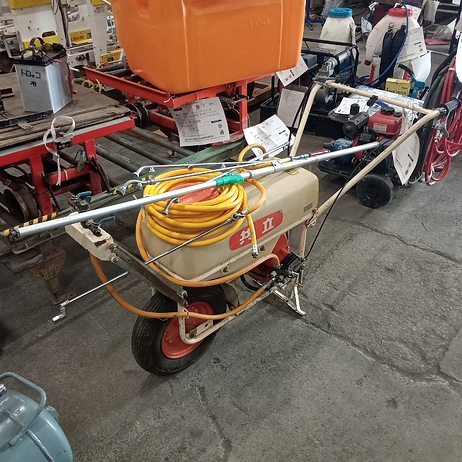 部品取り　手押し噴霧機