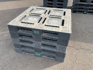 中古プラスチックパレット