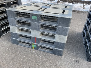中古プラスチックパレット