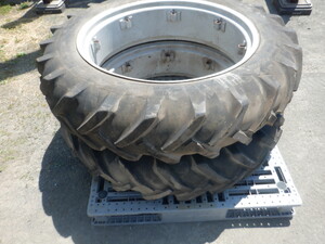 タイヤ(ホイル付）