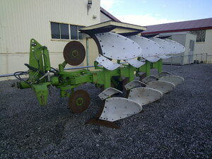 リバーシブルプラウ