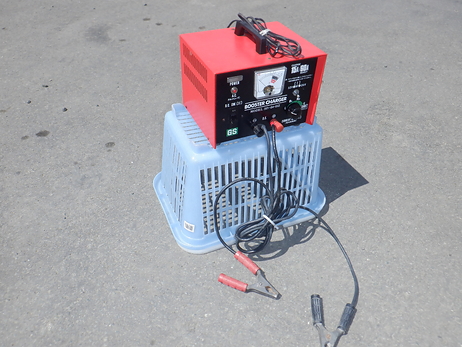 充電器