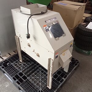 石取り機