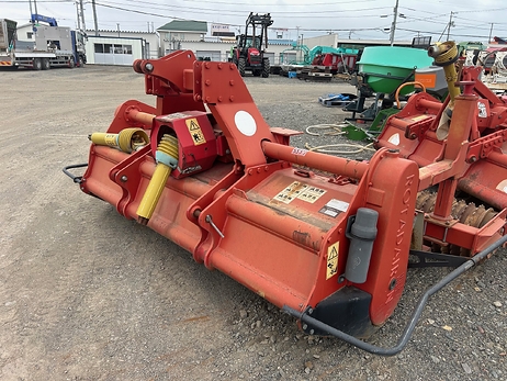 ロータリーハロー（ソイルコンディショナー）