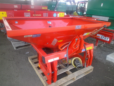 ブロードキャスター