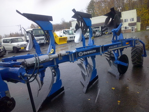 リバーシブルプラウ