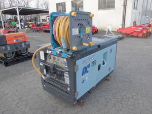 エアーコンプレッサー