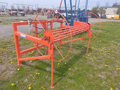 マルチ巻き取り機