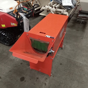 土ふるい機　砕土機