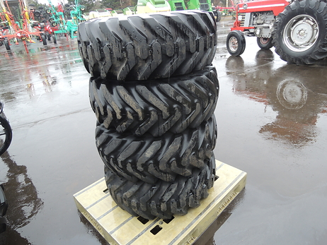 タイヤ(ホイル付）