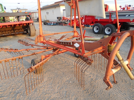 ロータリーレーキ