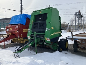 ロールベーラー