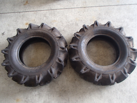 タイヤ(２本セット)