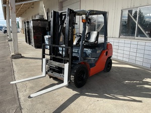 フォークリフト