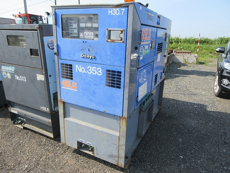 エンジン発電機
