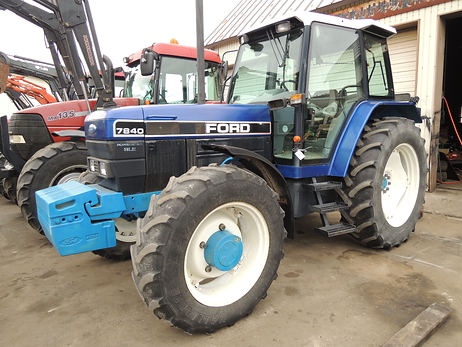 トラクター100～130ps