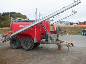 牽引式スプレーヤー