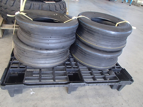 テッター用タイヤ(４本セット)