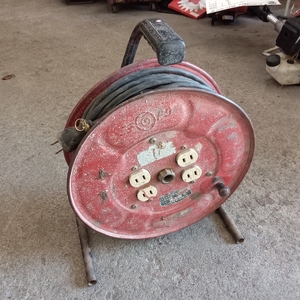 電工ドラム　コードリール