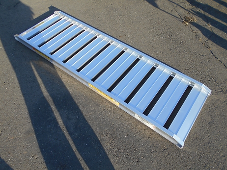 アルミブリッジ