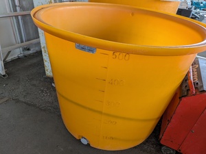 丸型容器