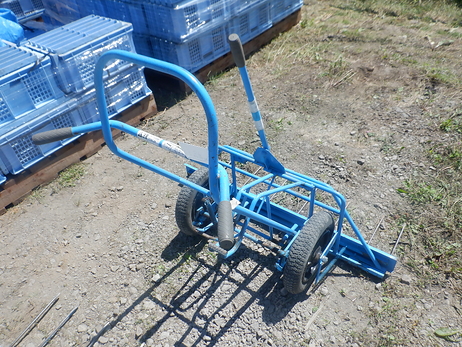 苗運搬機