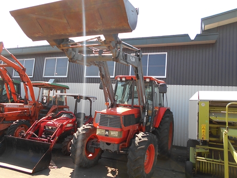 トラクター100～130ps