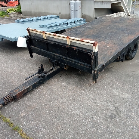 トレーラー（機械用）