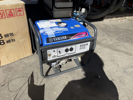エンジン発電機