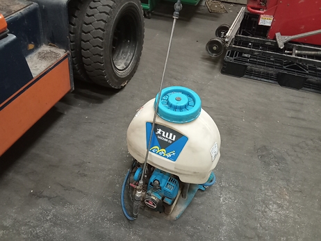 背負動力噴霧機