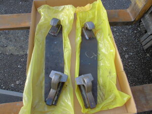 フロントローダーブラケット