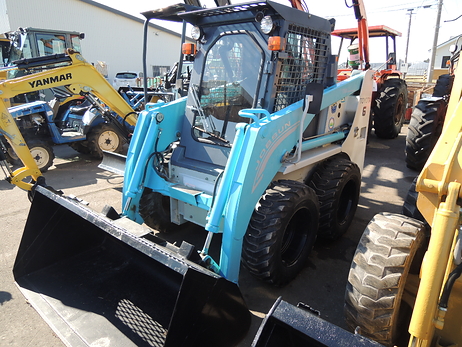 スキッドステアローダー