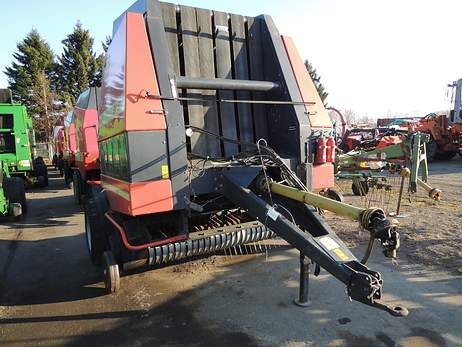 ロールベーラー