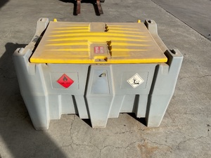 軽油タンク給油装置付き