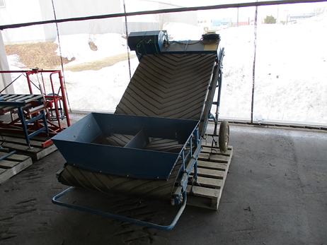 供給コンベアー