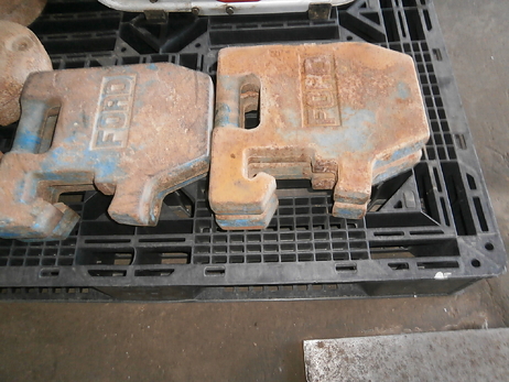 フロントウエイト