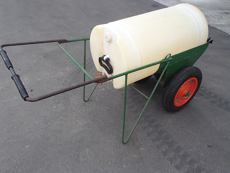 水タンク（カート付）