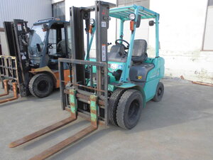 フォークリフト