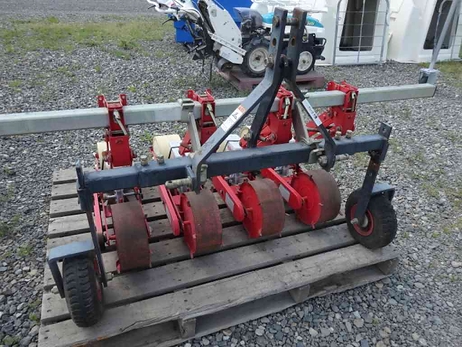 マウント式播種機