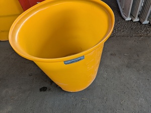 丸型容器