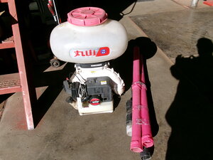 背負動力散布機