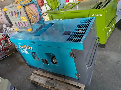 エアーコンプレッサー